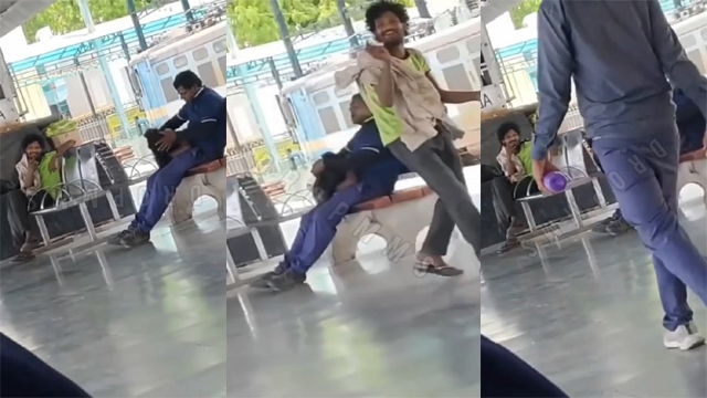Crazy Guy Getting Blowjob In – Railway Station In Public Leaked
